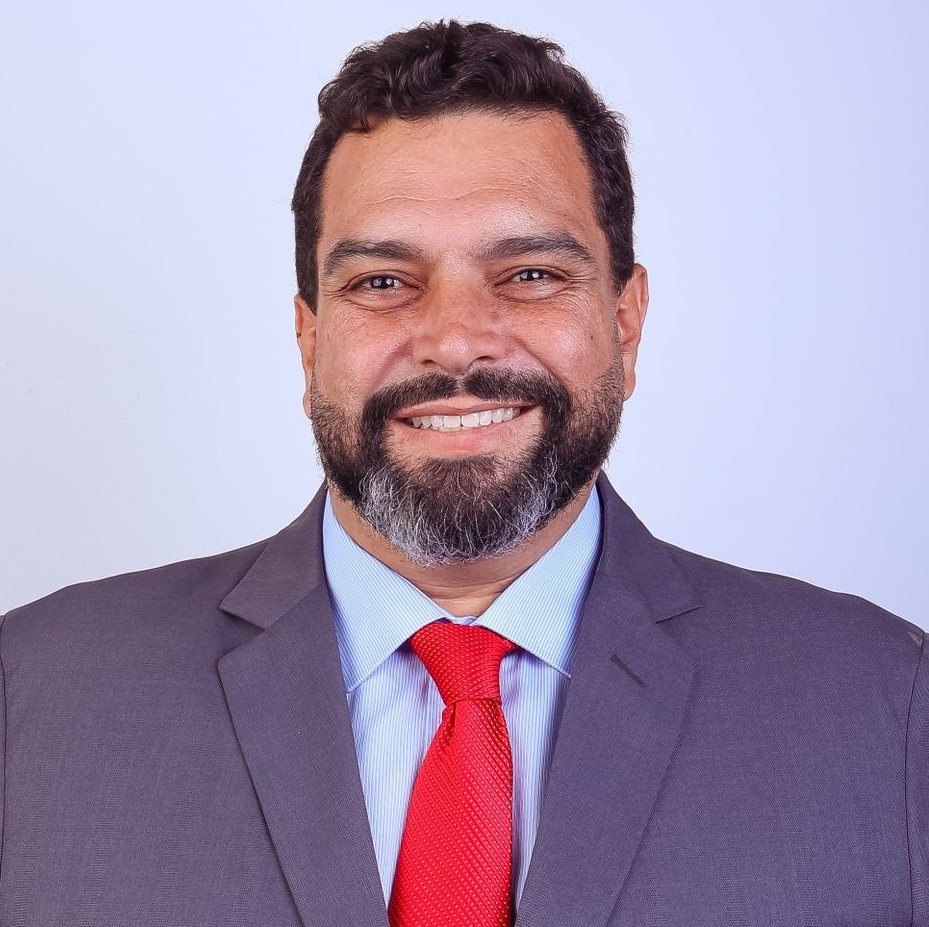 RAFAEL DE CÁSSIO ANTUNES MANHÃES